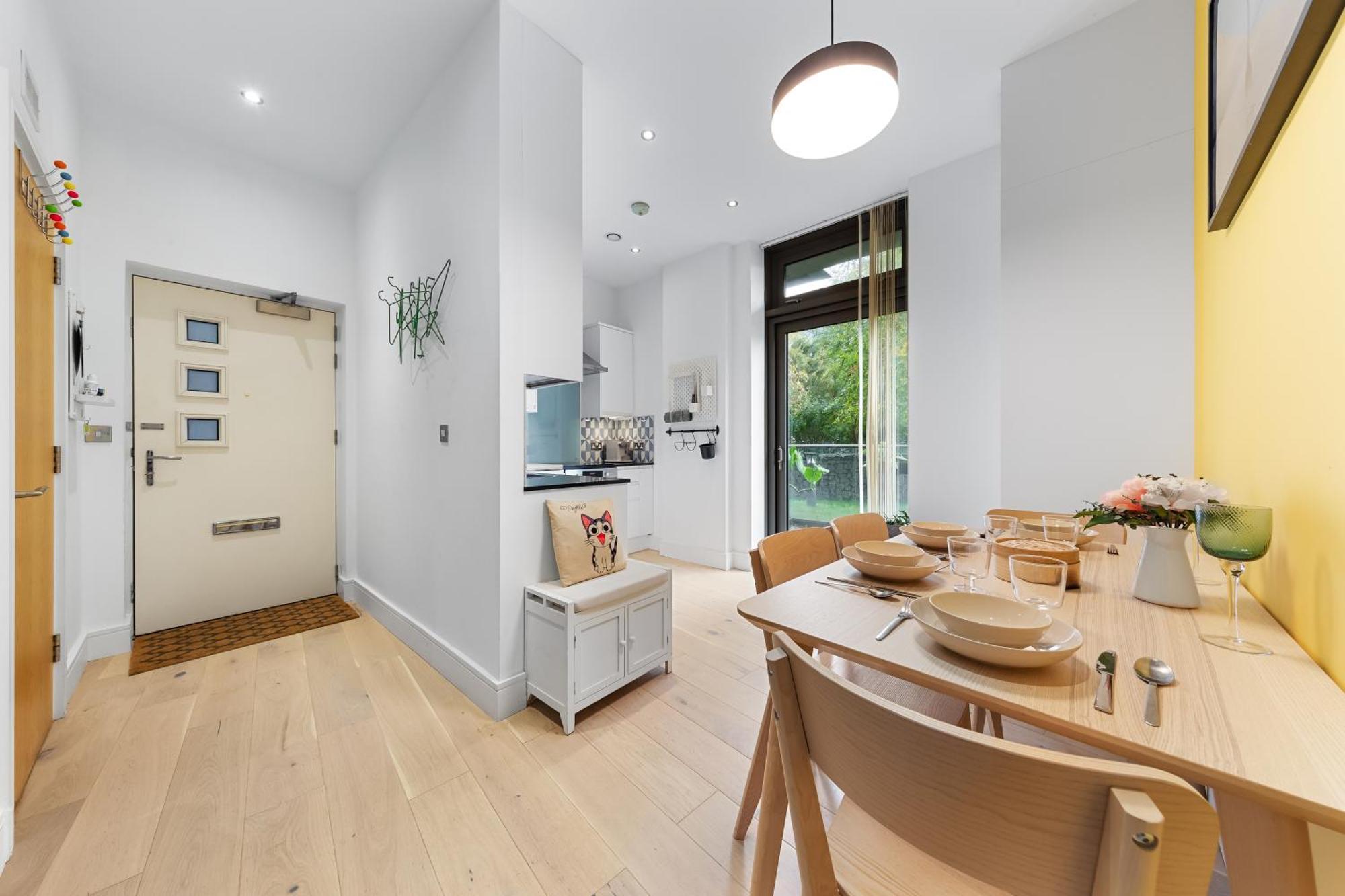 Trendy 2 Bed Flat In Greenwich With Car Parking London Exterior photo
