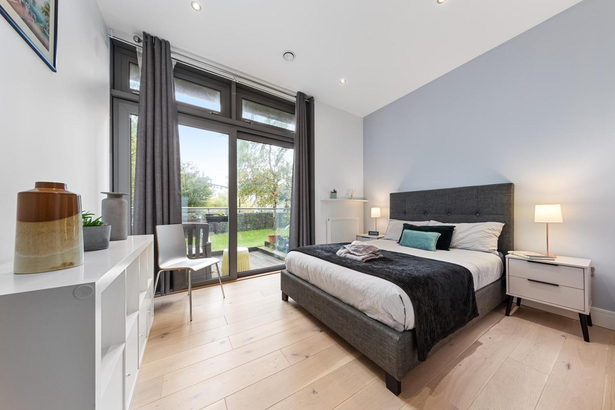 Trendy 2 Bed Flat In Greenwich With Car Parking London Exterior photo